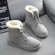 Freya Sanderson | Bottes d’hiver à lacets doublées de fourrure, couleur sable