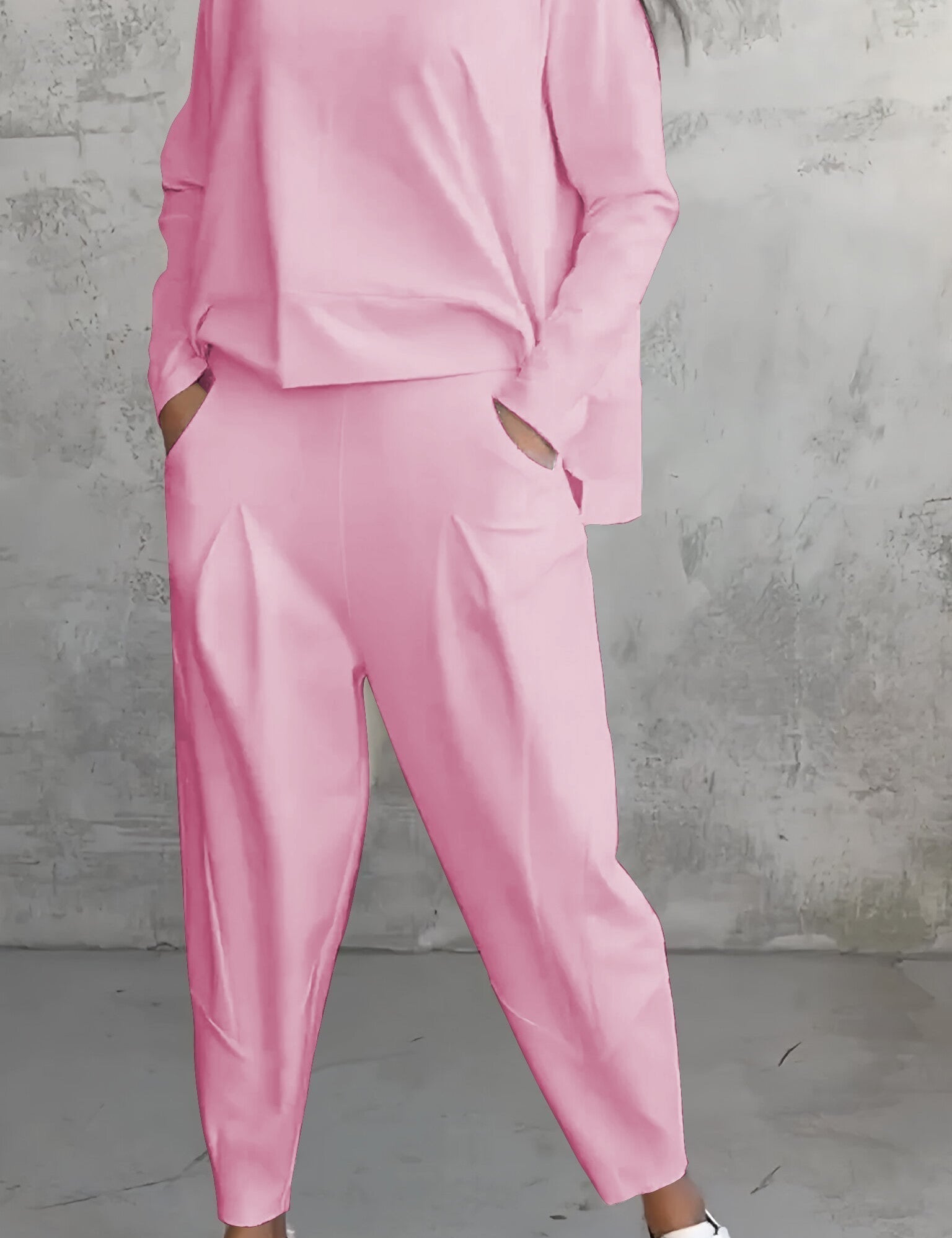 Odessa_Ashford_Sweatshirt_and_Cargo_Pants_Set_1115287132946818.jpg