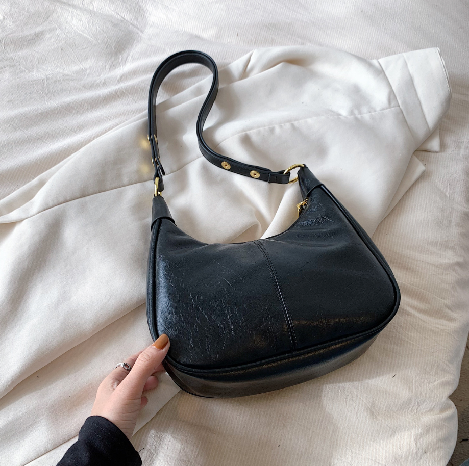 Orlan_Voss_Leather_Hobo_Bag_For_Women_115299341549954.png