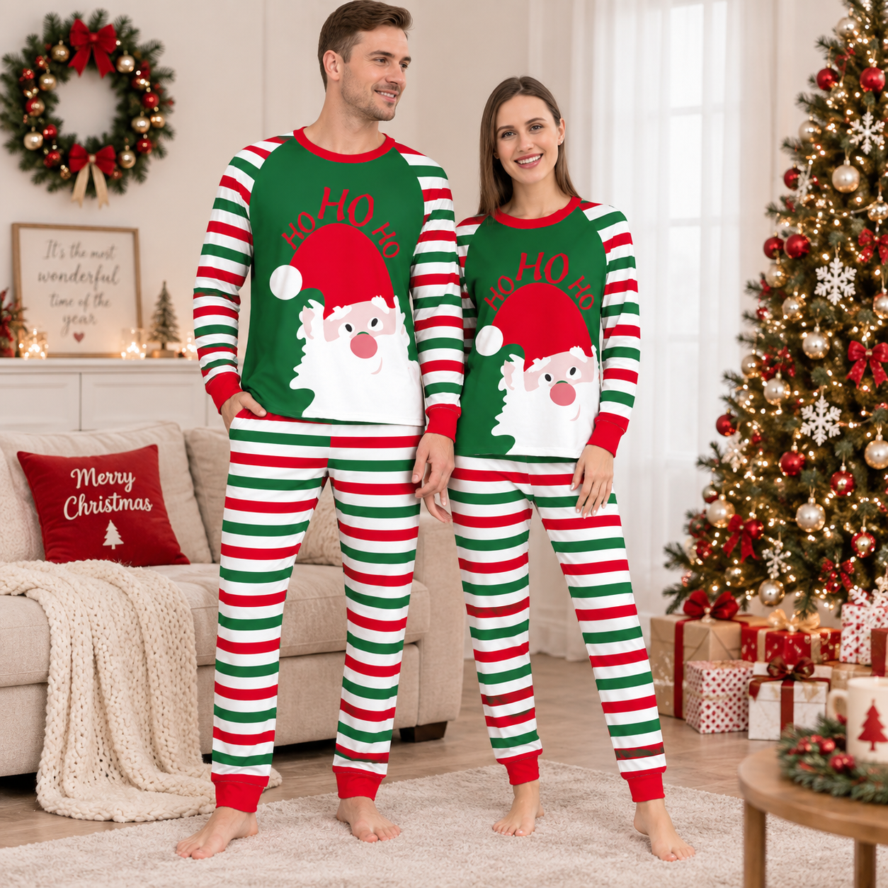 Merry Frost | Pyjamas de Noël Vert à imprimé Père Noël pour homme et femme / unisexes