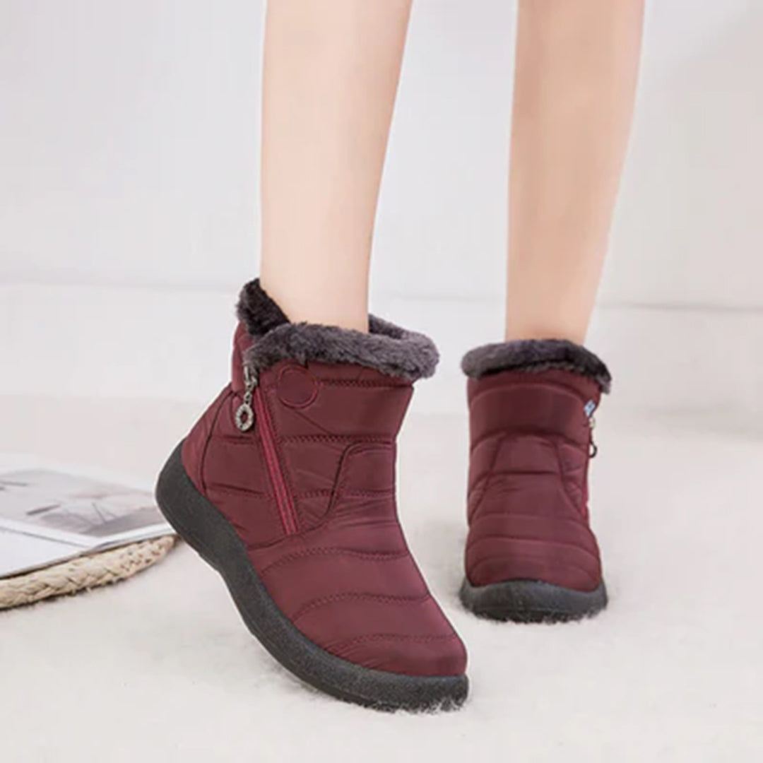 Freya Sanderson | Cozy Snow Boots For Women with Faux-Fur Trim