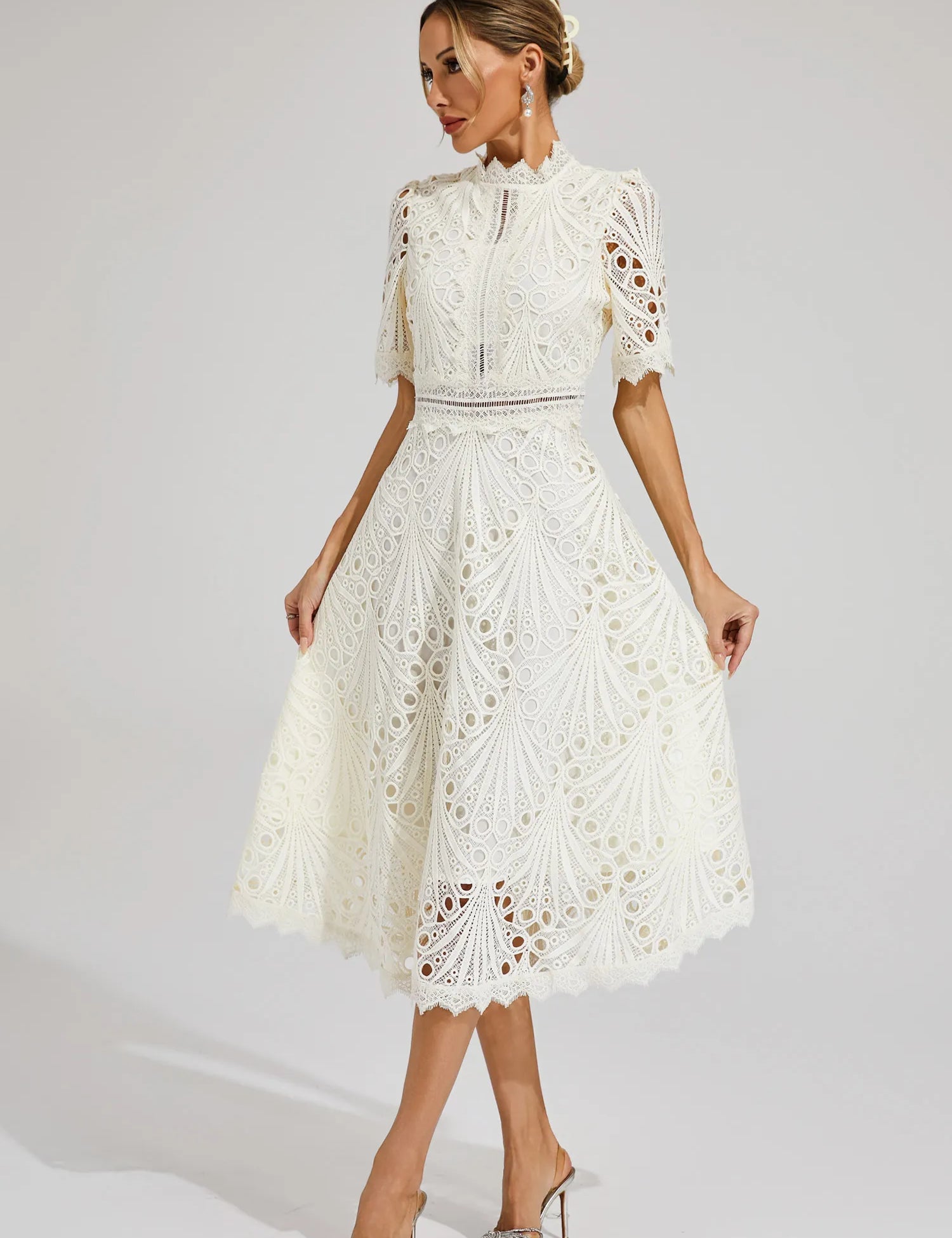 Ruby_Hayes_Lace_A-Line_Midi_Wedding_Dress_115279473131906.webp