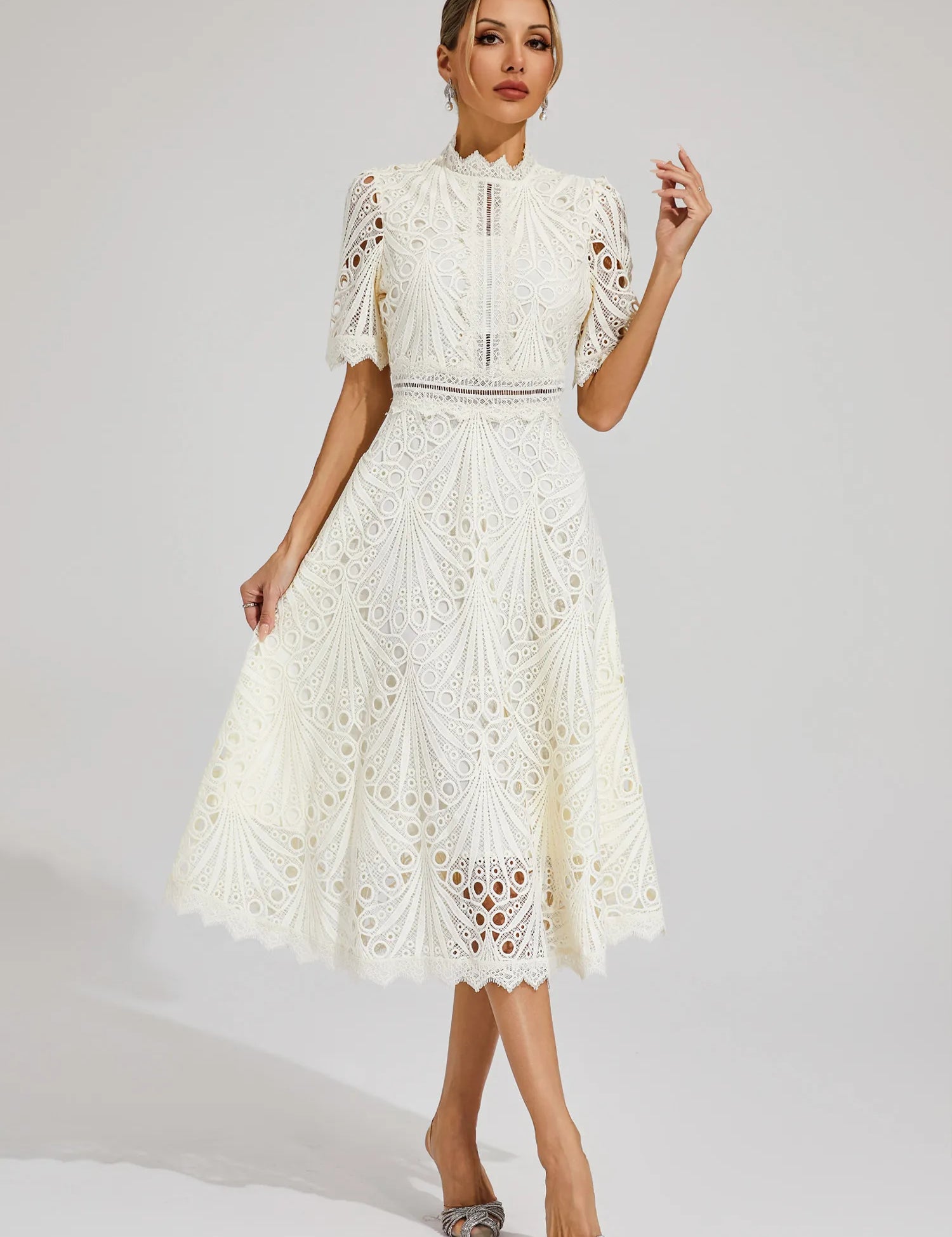 Ruby Hayes | Lace A-Line Midi Wedding Dress