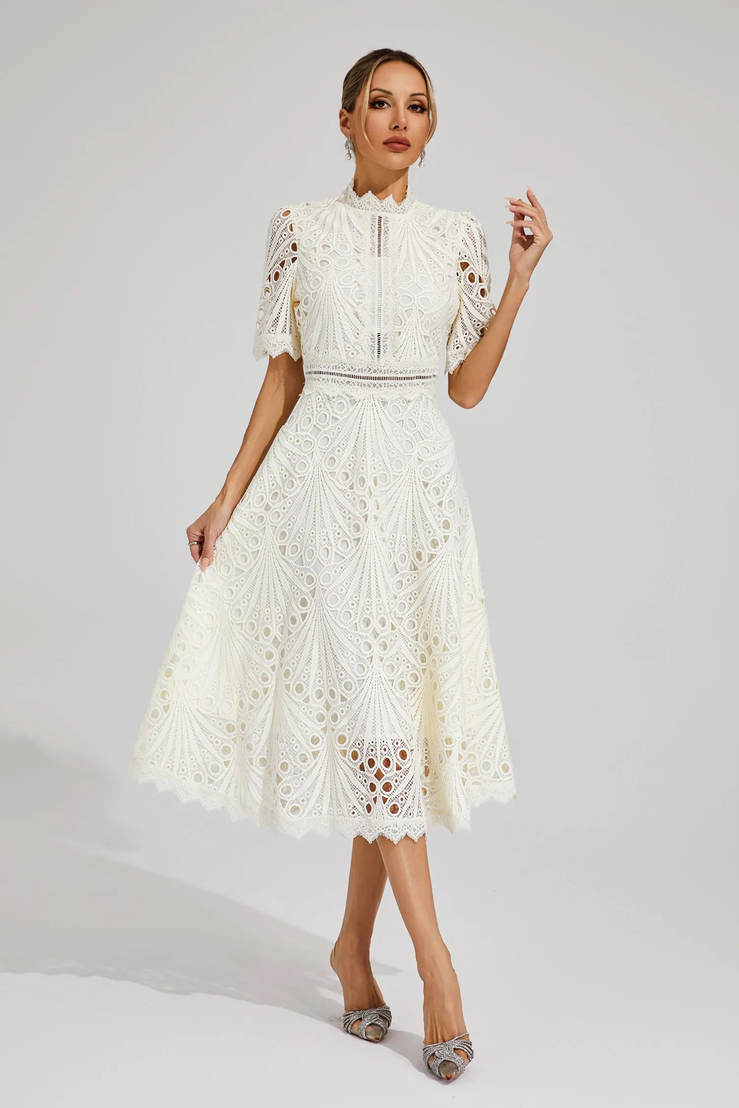 Ruby Hayes | Lace A-Line Midi Wedding Dress