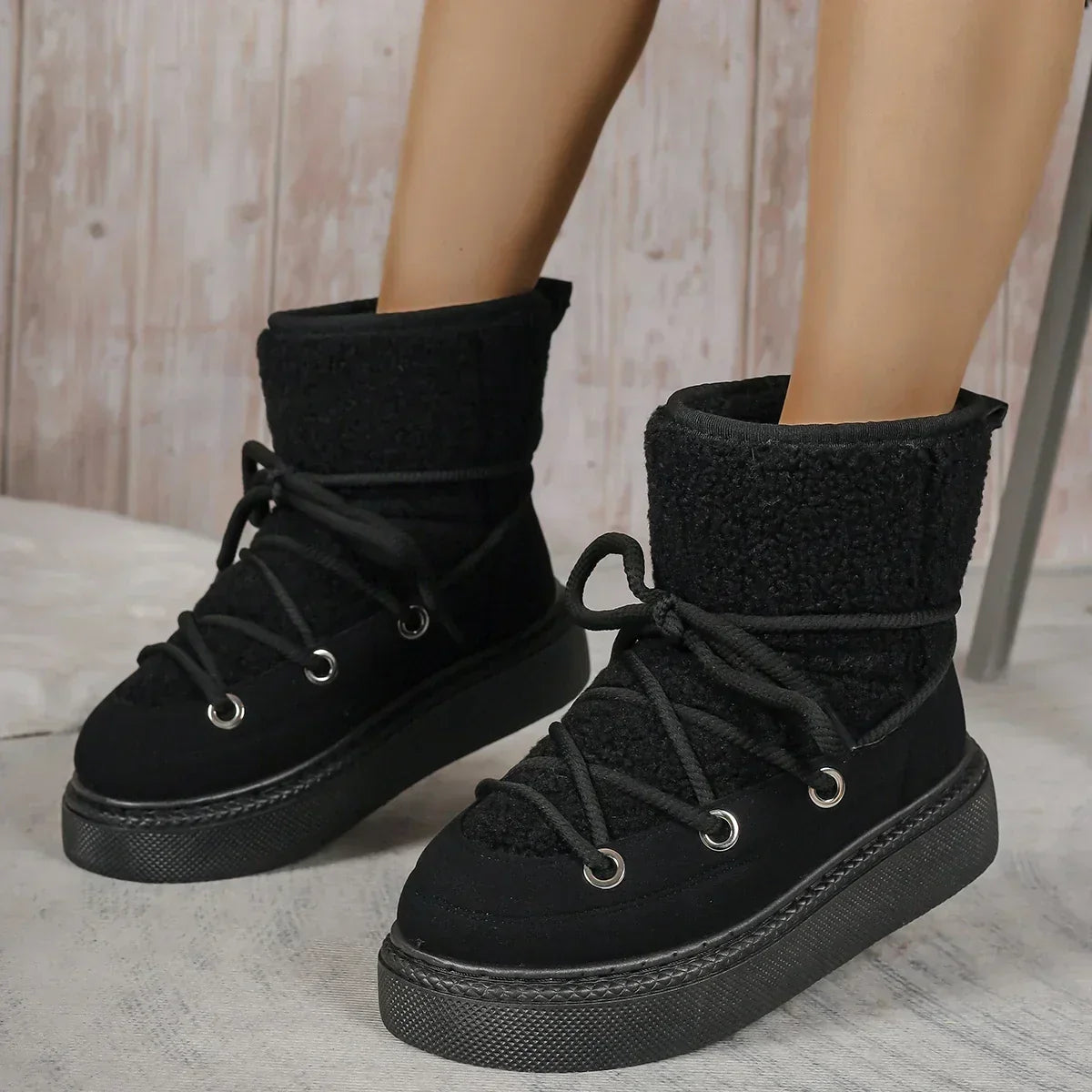 Tabitha Reynolds | Women's Sherpa Ankle Lace-Up Winter Boots