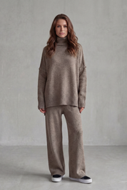 Arabella Knox | Relaxed Warmth Knit Lounge Set in Charcoal