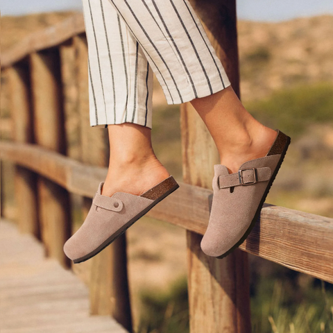 Winona_Langley_Suede_Slip-On_Mules_315285219918210.png
