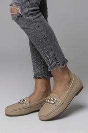 Grace Williams | Leather Loafers with Gold Chain Detail