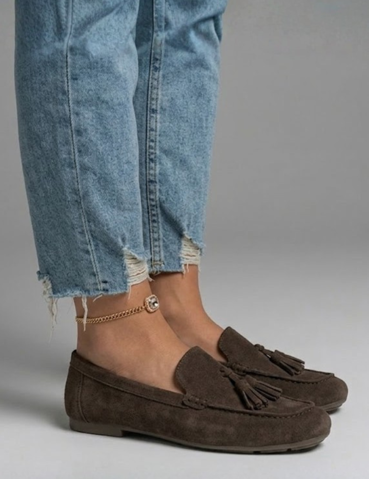 Women_sLoaferswithFlatTasselforEverydayWear_4.png