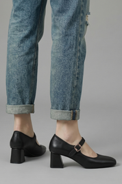Georgina Baker | Mary Jane Block Heel Shoes in Rich Burgundy