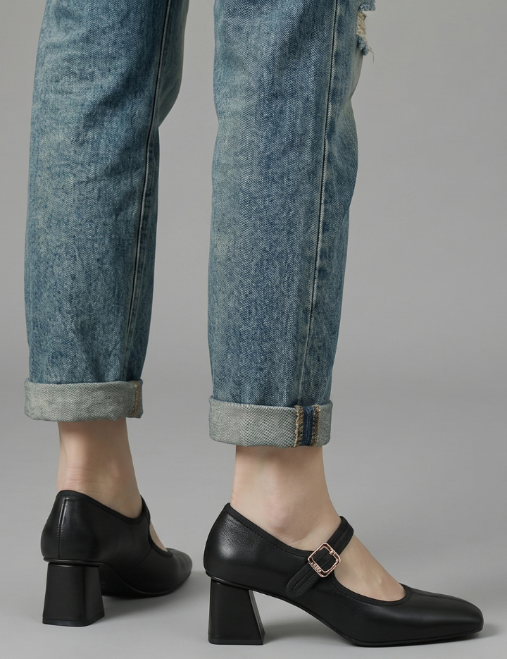 Georgina Baker | Mary Jane Block Heel Shoes in Rich Burgundy