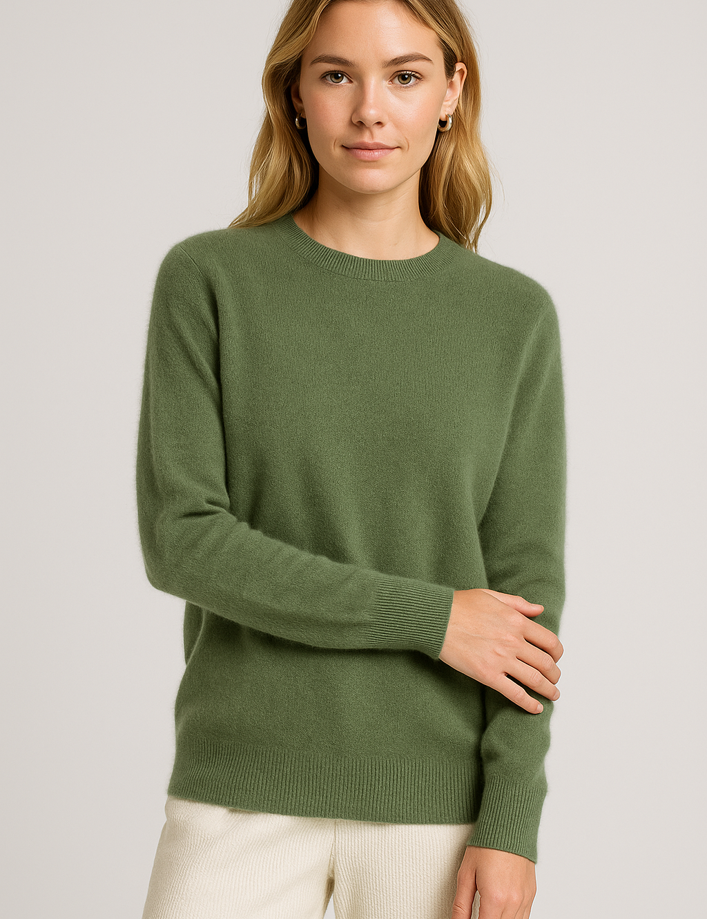 Freya Harper | Classic Crewneck Cashmere Sweater