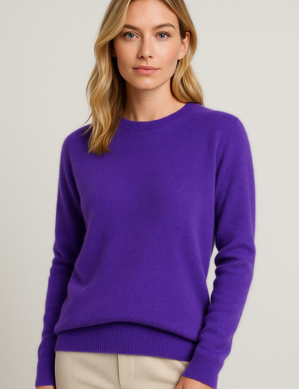 Freya Harper | Classic Crewneck Cashmere Sweater