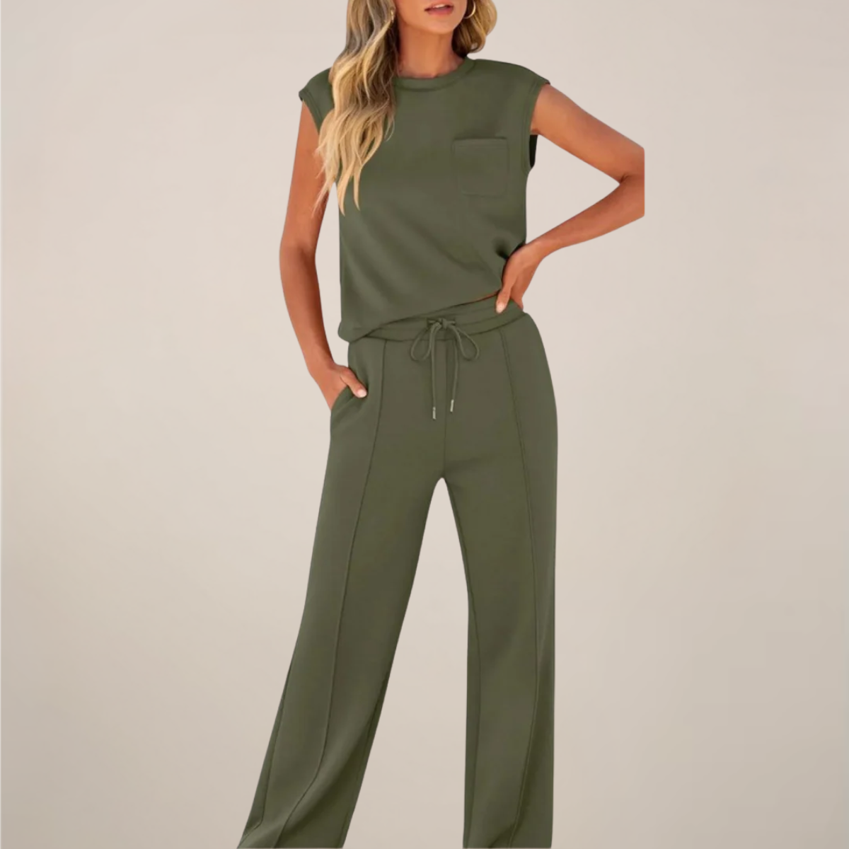 Hazel Carrington | Sleeveless Loungewear Set