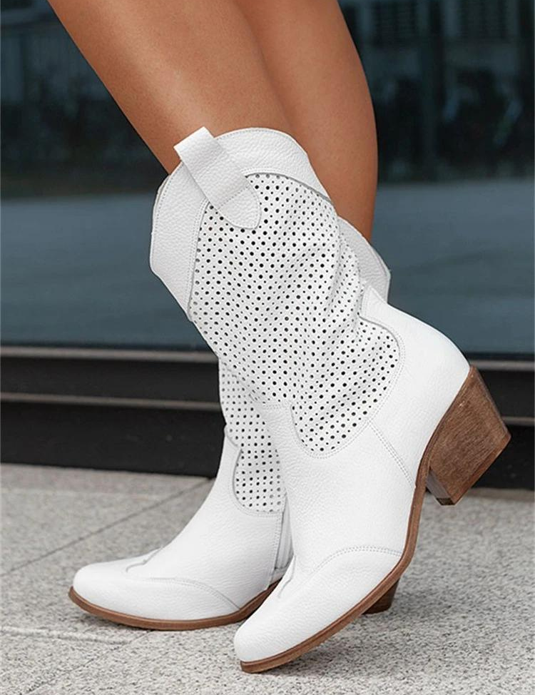 Wren_Sterling_Perforated_Western_Boots_415285255995778.png