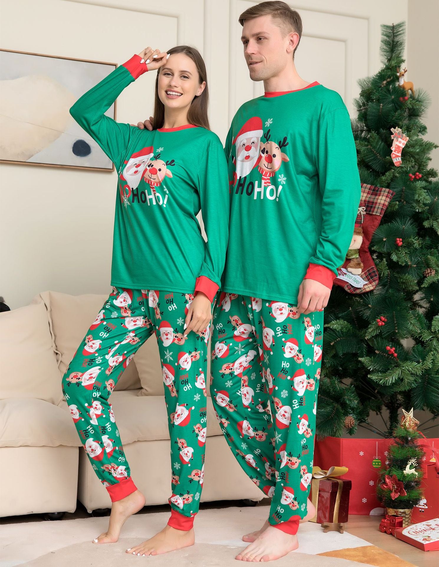 Holly | Pyjamas de Noël Vert à imprimé Père Noël et rennes pour homme et femme / unisexes