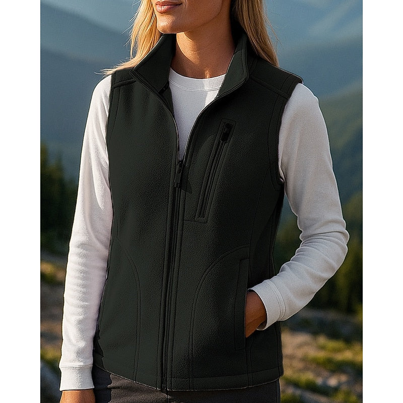 Phoebe Hall | Cozy Zip-Up Vest