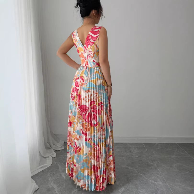 Victoria Beckwith | Robe longue plissée à fleurs et décolleté en V profond
