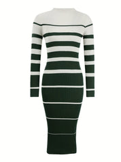 Isla Brown | Robe pull en maille rayée raffinée