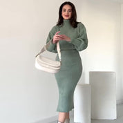 Arabella Scott | Ensemble jupe midi à col roulé en maille côtelée