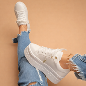 Isabella Moreau | Emerald Platform Sneakers