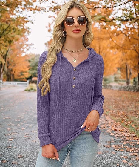 Guinevere Radley | Prążkowana dzianinowa bluza z kapturem, zapinana na guziki