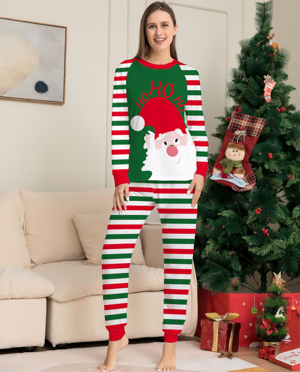 Merry Frost | Pyjamas de Noël Vert à imprimé Père Noël pour homme et femme / unisexes