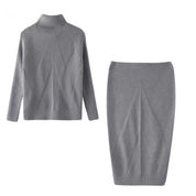 Eleanor Scott | Ensemble pull en maille à col roulé et jupe midi