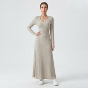 Jemima Lewis | Robe longue en maille côtelée à manches longues