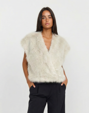 Élise Montclair | Elegant Faux Fur Vest For Women