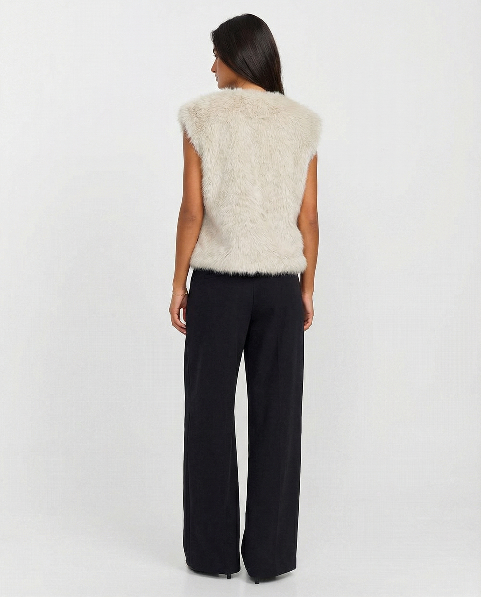 Élise Montclair | Elegant Faux Fur Vest For Women