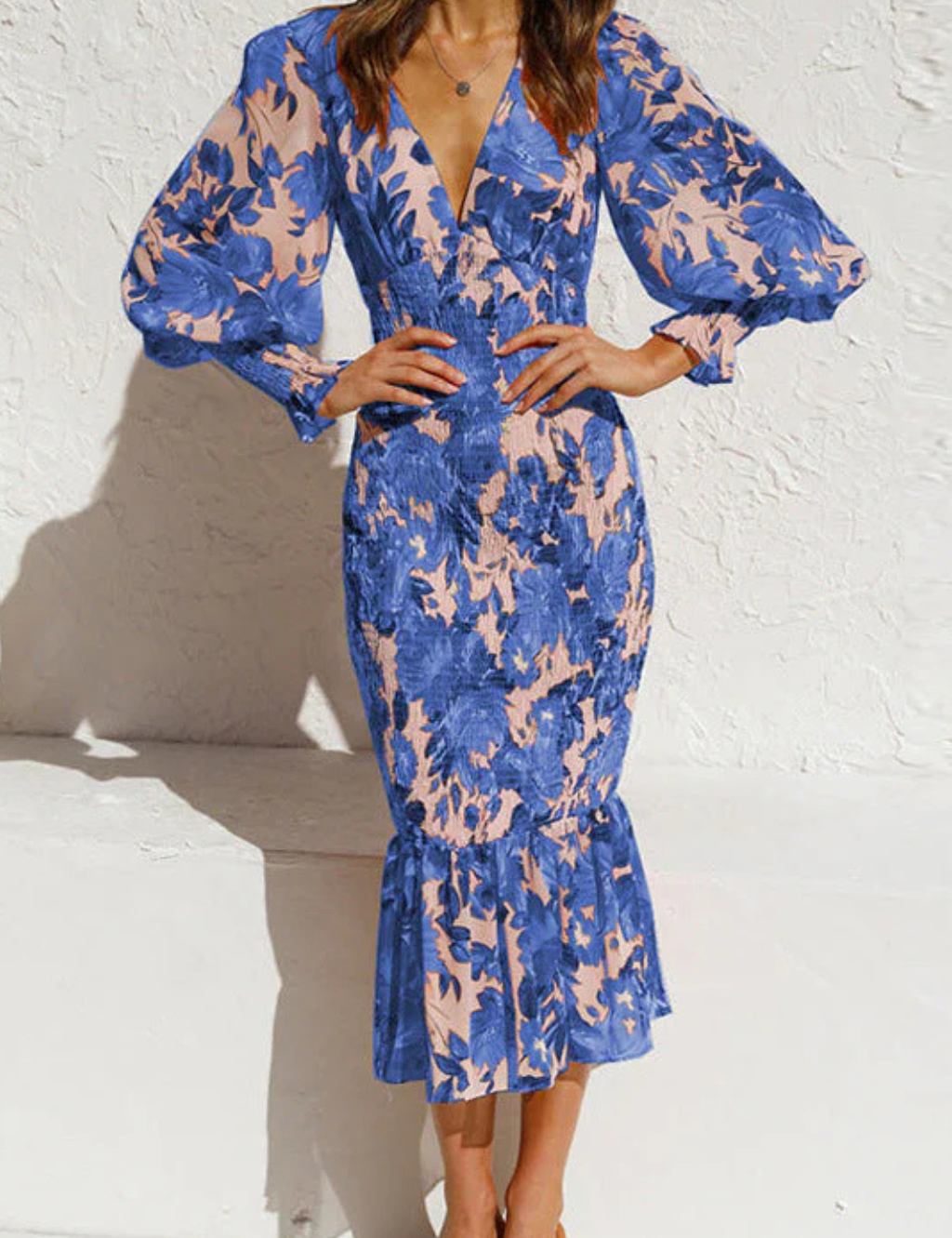 lise_Moreau_Romantic_Floral_Midi_Dress_415309892977026.png
