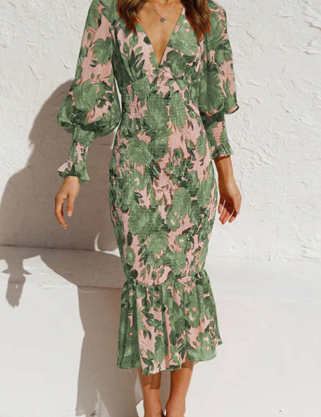 lise_Moreau_Romantic_Floral_Midi_Dress_615309892977026.png
