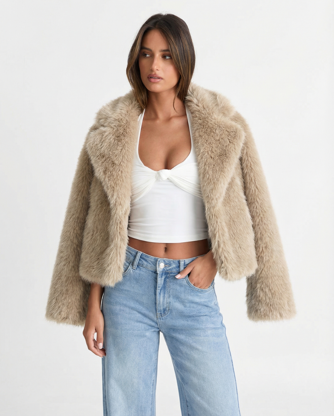 lodie_Moreau_Luxe_Faux_Fur_Cropped_Jacket_For_Women_115305427812738.png