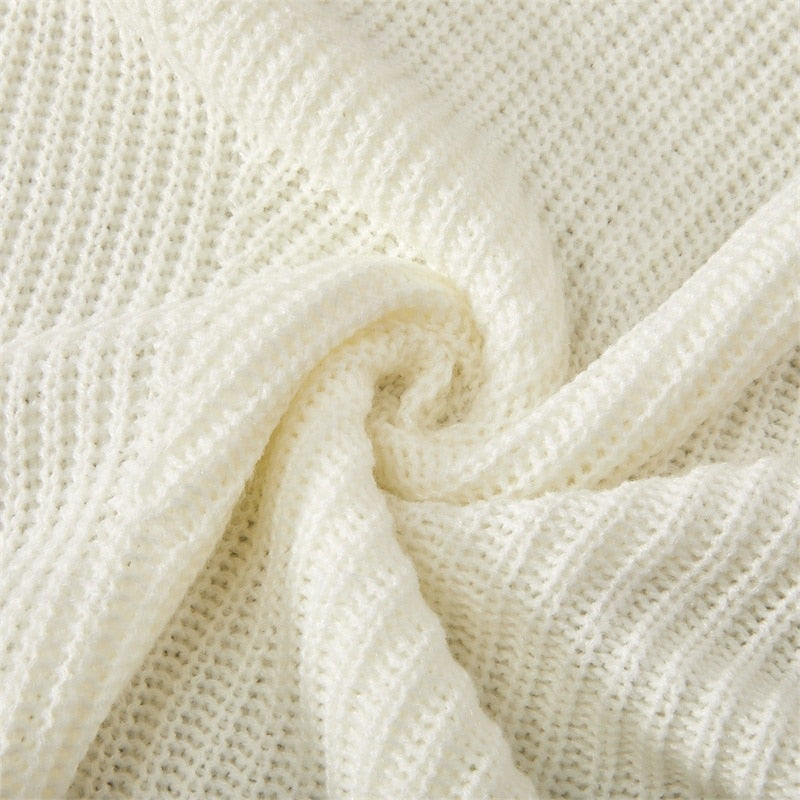 Rhys Cooper | Relaxed V-Neck Waffle Knit Jumper