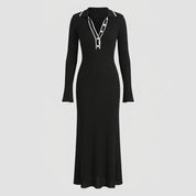 Penelope Hughes | Robe pull en maille côtelée à col contrastant