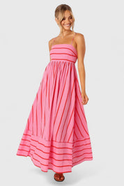 Clara Hartfield | Robe longue rayée à encolure carrée