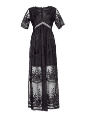 Arabella Sinclair | Lace Maxi Dress