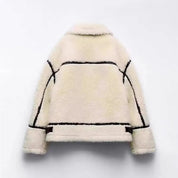 Ottilie Renshaw | Oversize teddy bunda s kontrastným lemovaním