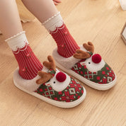 Frost Elk | Pantoufles de Noël vertes à motif de renne Fair Isle pour femmes