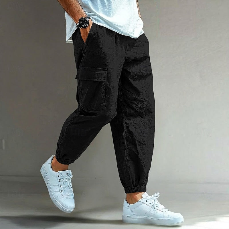 Curtis Hayward | Relaxed Cargo Trousers in Navy Blue
