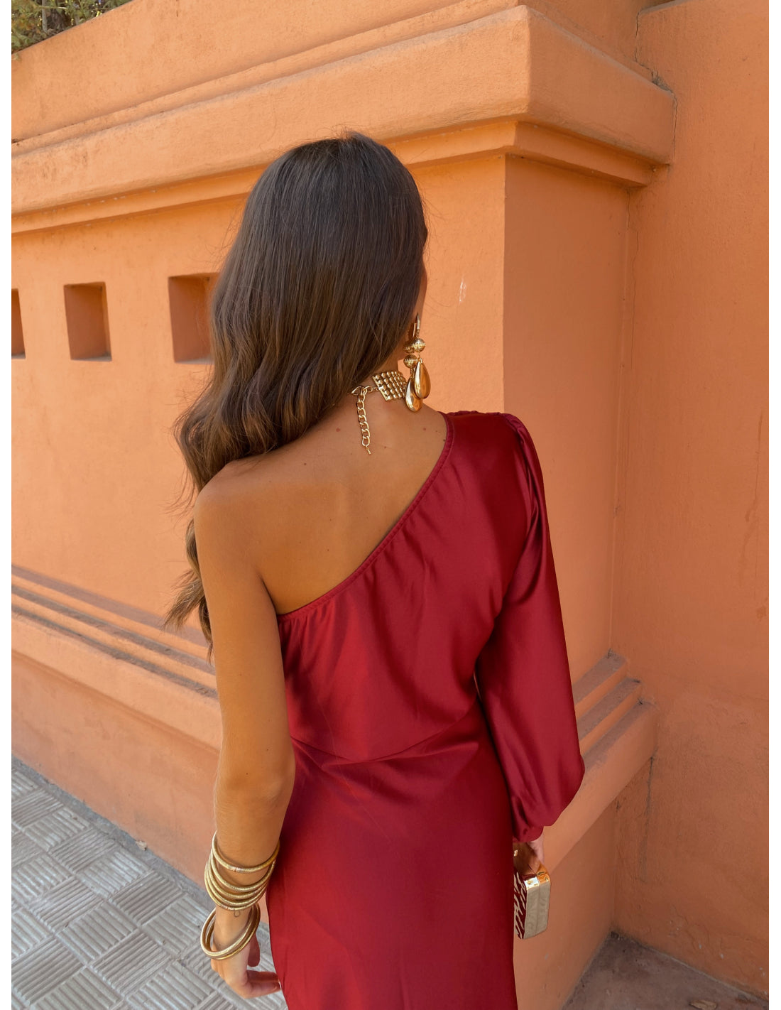 Camille Renard | One-Shoulder Twist Midi Dress