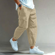 Curtis Hayward | Relaxed Cargo Trousers in Navy Blue